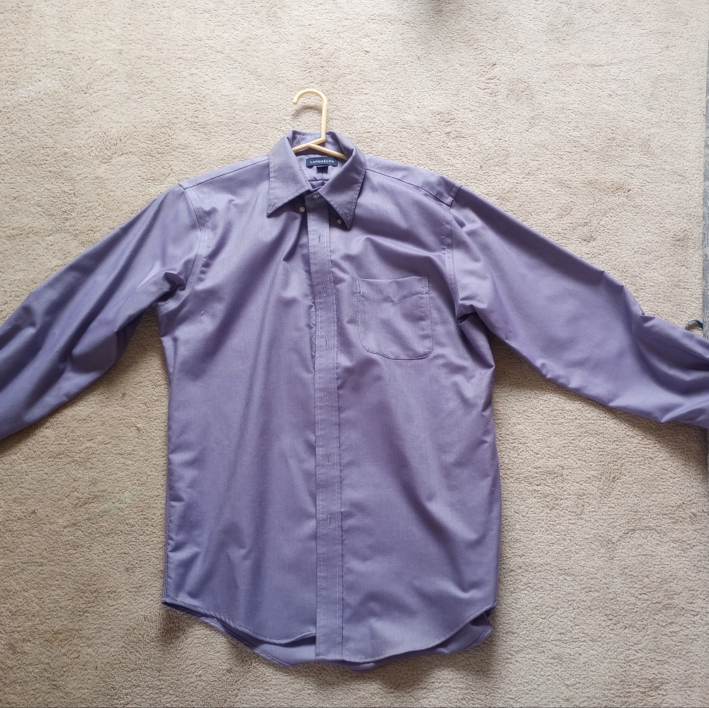 Collared dress shirt